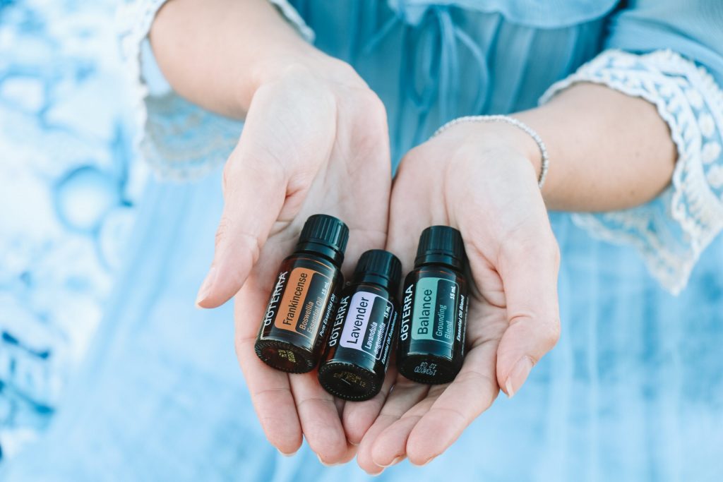 THREE ESSENTIAL OILS YOU WANT IN YOUR LIFE NOW!